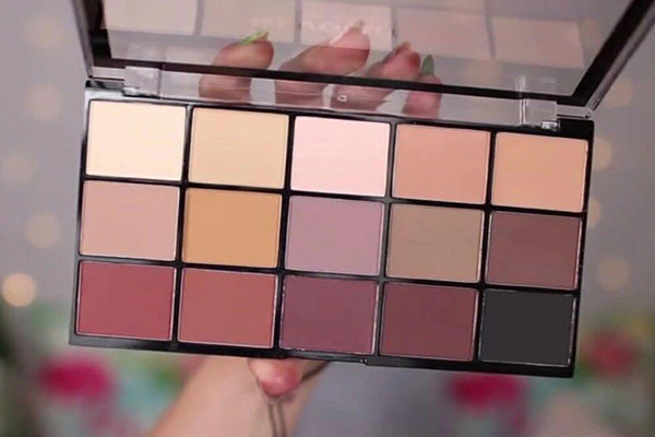 پالت سایه چشم رولوشن سری Re-Loaded مدل Basic Mattes